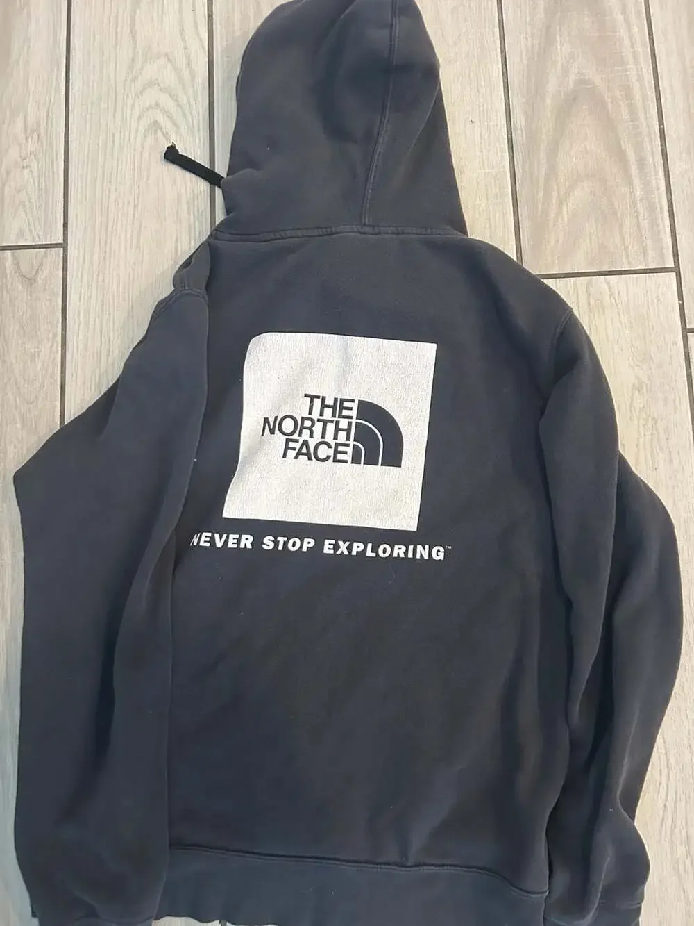 The North Face Men's Hoodie Pullover Black Graphic Print Logo Pocket